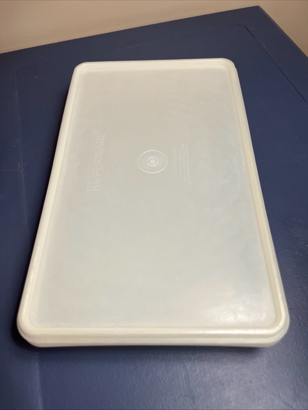 Tupperware White Rectangular Storage Lid